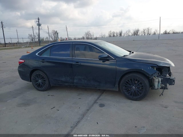 4T1BF1FK8HU450405 Toyota CAMRY LE