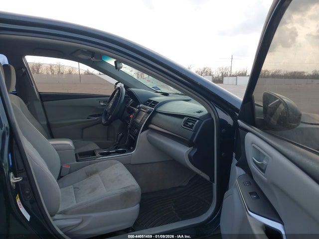 4T1BF1FK8HU450405 Toyota CAMRY LE