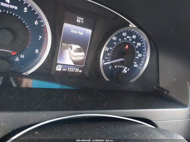 4T1BF1FK8HU450405 Toyota CAMRY LE