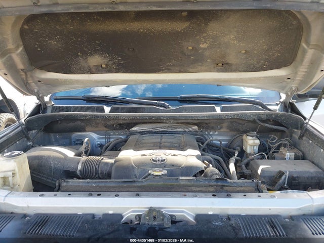 5TFDY5F12GX517373 Toyota Tundra Sr5 5.7l V8