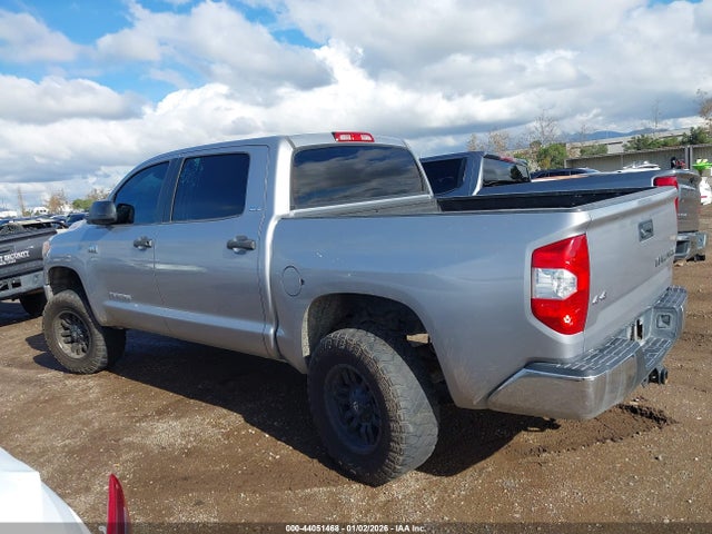 5TFDY5F12GX517373 Toyota Tundra Sr5 5.7l V8