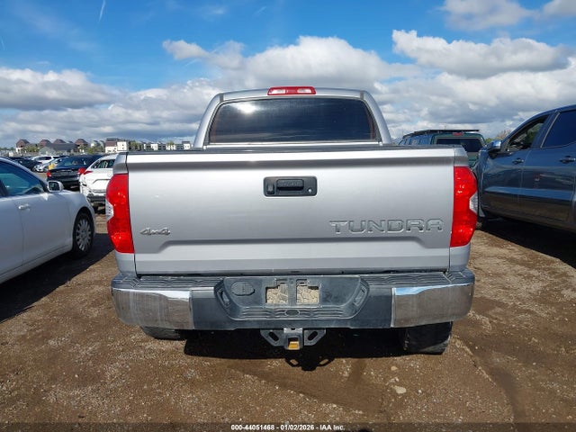 5TFDY5F12GX517373 Toyota Tundra Sr5 5.7l V8
