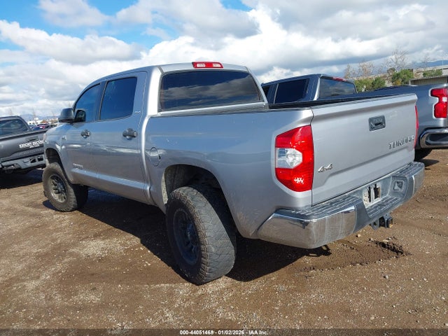 5TFDY5F12GX517373 Toyota Tundra Sr5 5.7l V8