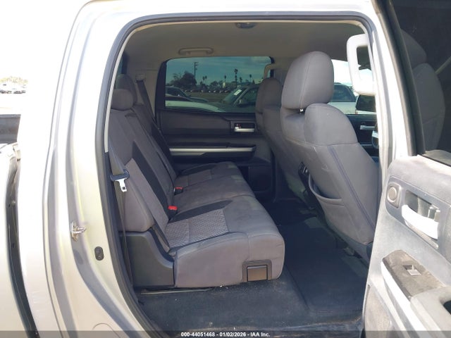 5TFDY5F12GX517373 Toyota Tundra Sr5 5.7l V8