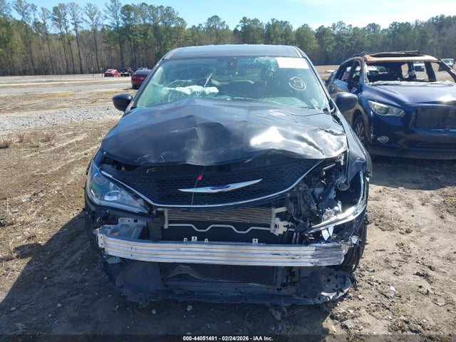 2020 Chrysler Pacifica Touring მანქანა იყიდება აუქციონზე, vin: 2C4RC1FG9LR136839, აუქციონის ნომერი: 44051481