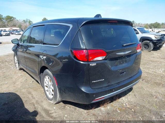 2020 Chrysler Pacifica Touring მანქანა იყიდება აუქციონზე, vin: 2C4RC1FG9LR136839, აუქციონის ნომერი: 44051481