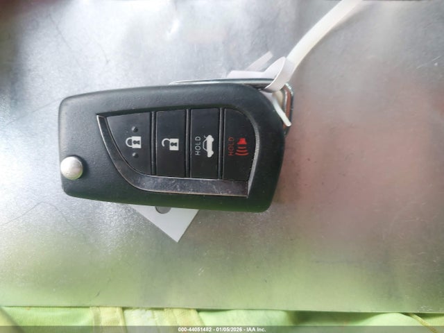 4T1B11HK8KU801896 Toyota CAMRY LE