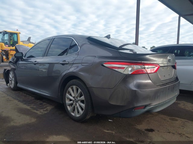 4T1B11HK8KU801896 Toyota CAMRY LE