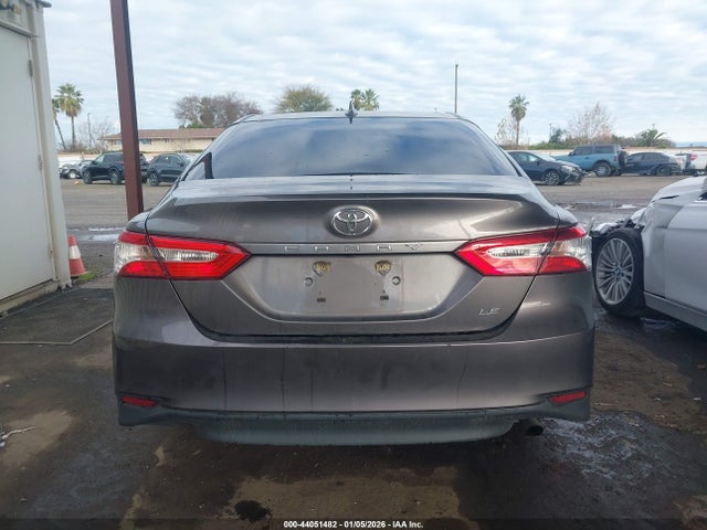 4T1B11HK8KU801896 Toyota CAMRY LE