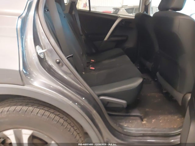 Toyota RAV4 LE 2017 2T3BFREV5HW569529 Image 8