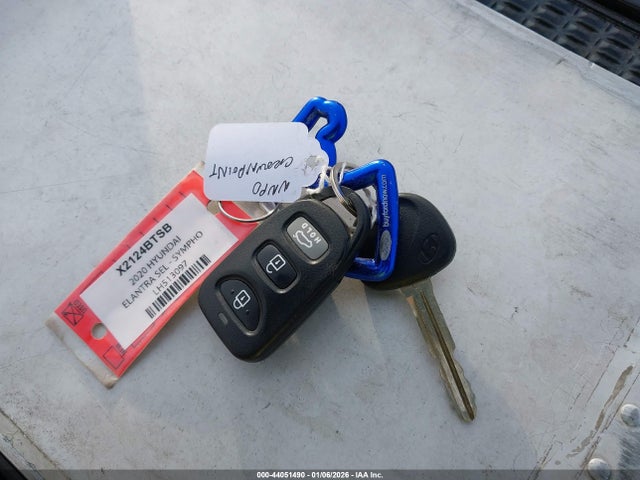2020 Hyundai Elantra Sel მანქანა იყიდება აუქციონზე, vin: 5NPD84LF6LH513097, აუქციონის ნომერი: 44051490
