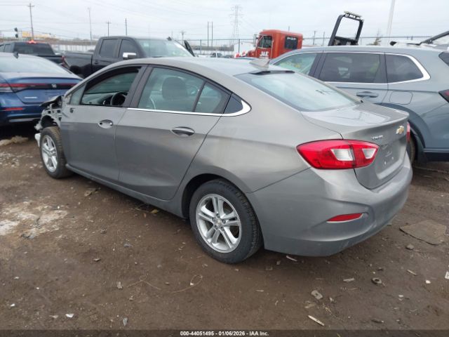 2018 CHEVROLET CRUZE 1G1BE5SM9J7237420 Photo 2