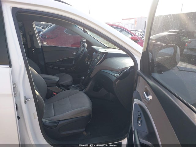 5XYZU3LB9FG302531 Hyundai Santa Fe Sport 2.4l