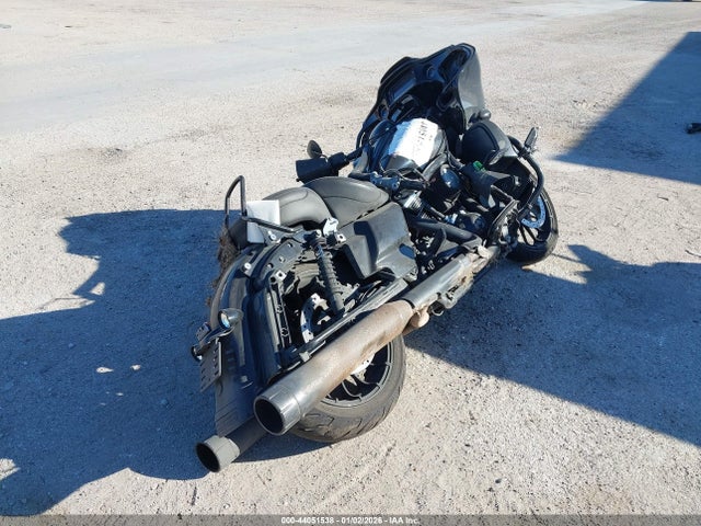 2018 HARLEY-DAVIDSON FLTRXS 1HD1KTC18JB658366 Photo 3