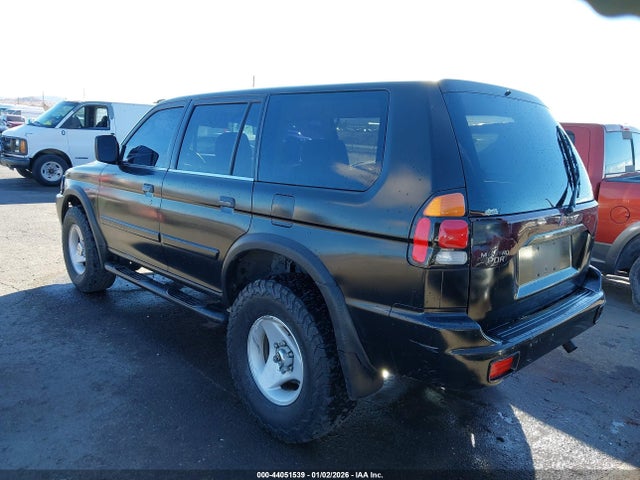 2000 MITSUBISHI MONTERO SPORT JA4LS31H3YP044536 Photo 2