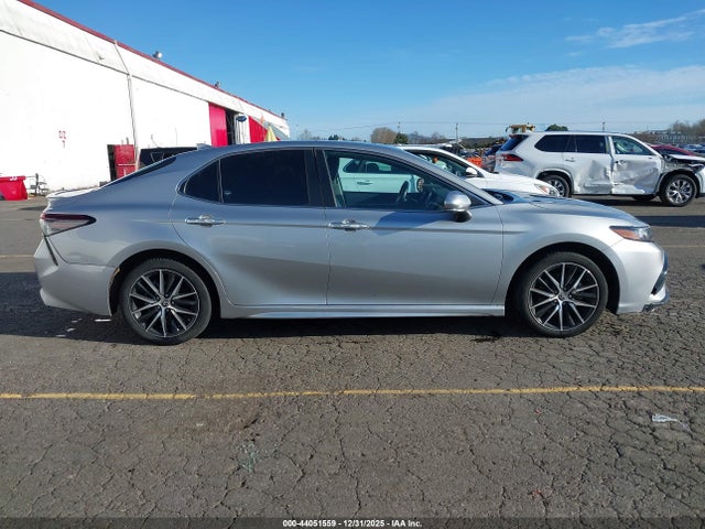 4T1T11BKXMU026498 Toyota Camry Se Awd