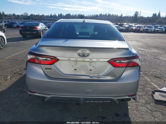 4T1T11BKXMU026498 Toyota Camry Se Awd