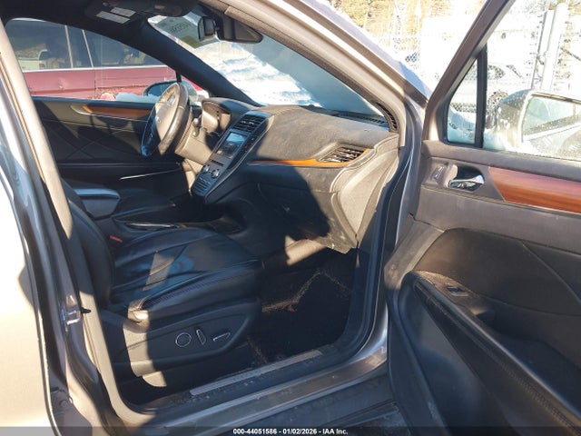 5LMCJ3D96HUL07433 Lincoln Mkc Reserve