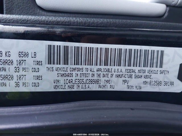 1C4RJEBG5JC289081 Jeep Grand Cherokee Sterling Edition 4x2