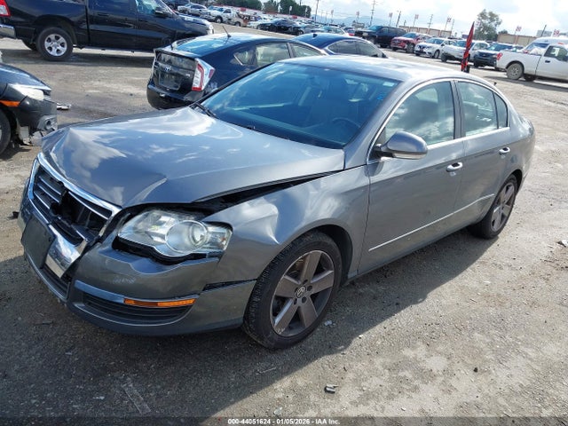 2008 VOLKSWAGEN PASSAT WVWAK73C08E198333 Photo 1