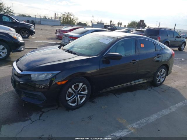 2018 HONDA CIVIC 2HGFC2F59JH521815 Photo 1