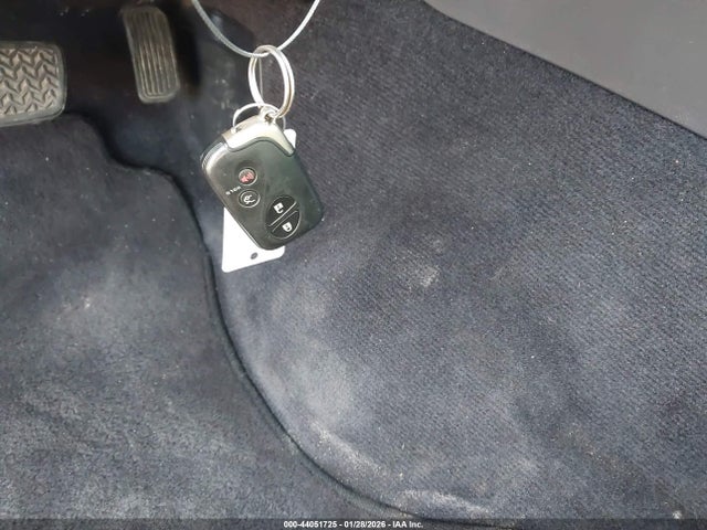 44051725 :رقم المزاد ، JTHCE5C26B5001943 vin ، 2011 Lexus Is 350 مزاد بيع