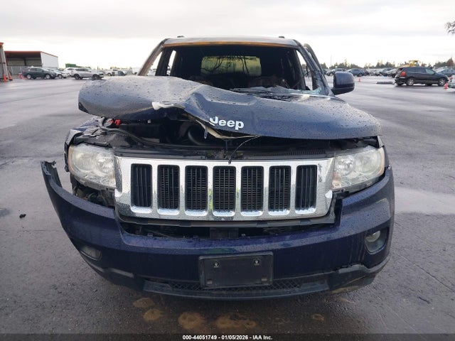 44051749 :رقم المزاد ، 1C4RJEAG7CC305656 vin ، 2012 Jeep Grand Cherokee Laredo مزاد بيع