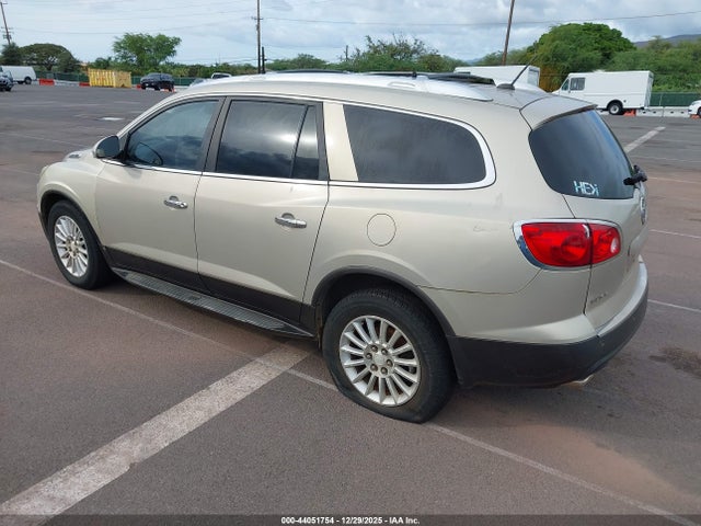 2011 BUICK ENCLAVE 5GAKRAED4BJ133911 Photo 2