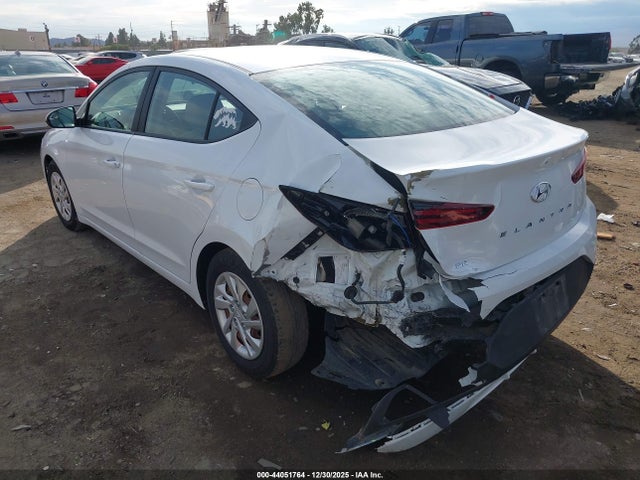 Hyundai ELANTRA SE 2019 5NPD74LF3KH466077 Image 3