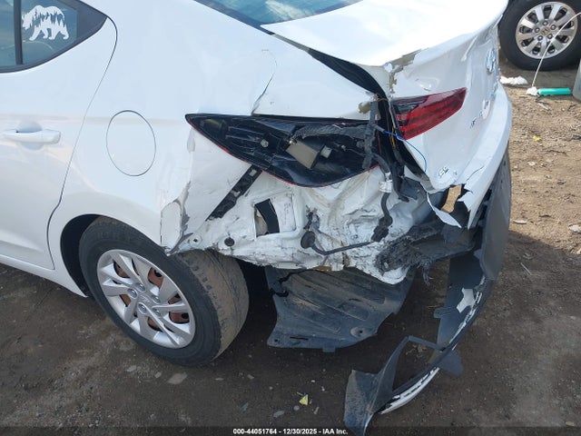 Hyundai ELANTRA SE 2019 5NPD74LF3KH466077 Image 6