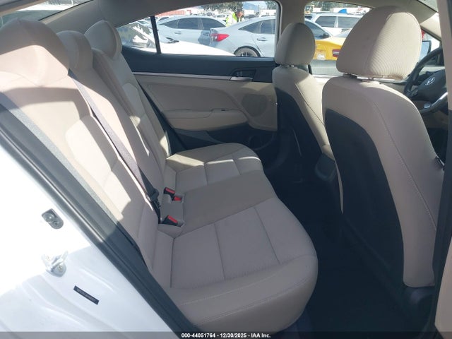 Hyundai ELANTRA SE 2019 5NPD74LF3KH466077 Image 8