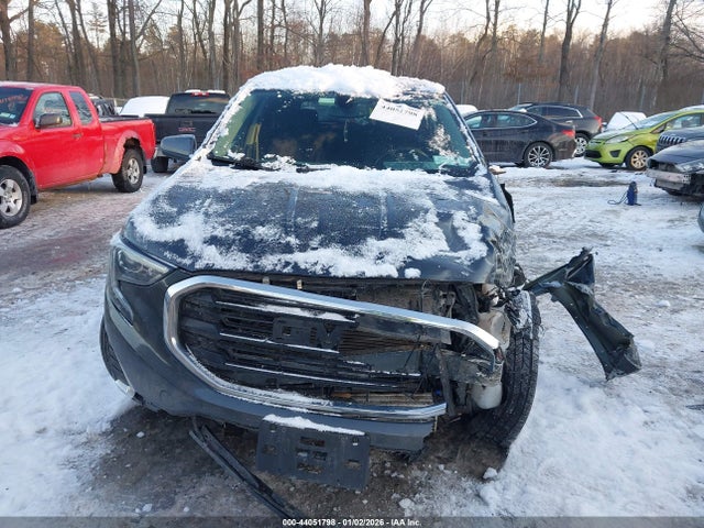 44051798 :رقم المزاد ، 3GKALTEV3JL398153 vin ، 2018 Gmc Terrain Sle مزاد بيع