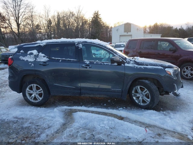 44051798 :رقم المزاد ، 3GKALTEV3JL398153 vin ، 2018 Gmc Terrain Sle مزاد بيع