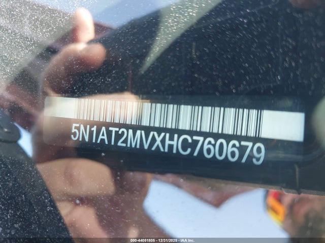 5N1AT2MVXHC760679 Nissan Rogue Sl