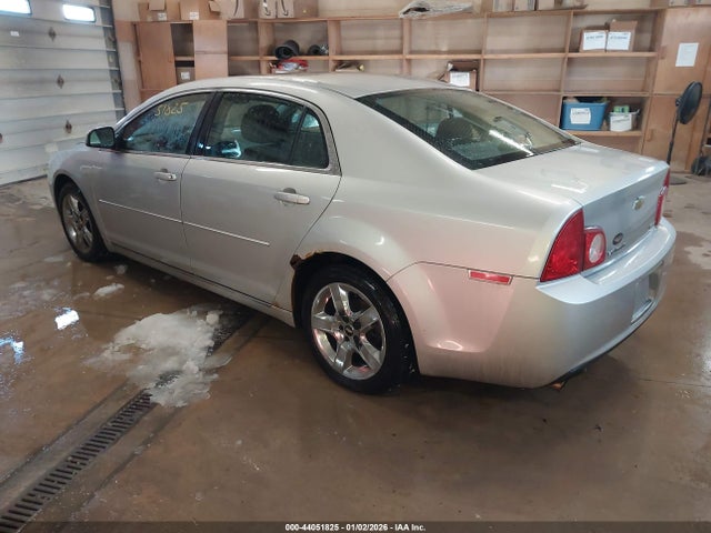 2010 CHEVROLET MALIBU 1G1ZC5E06AF323898 Photo 2