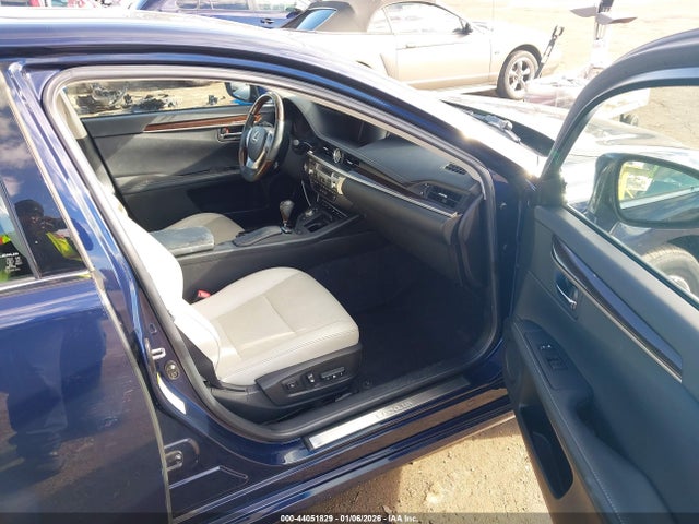 Продажа на аукционе авто 2013 Lexus Es 350, vin: JTHBK1GG0D2034573, номер лота: 44051829