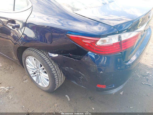 Продажа на аукционе авто 2013 Lexus Es 350, vin: JTHBK1GG0D2034573, номер лота: 44051829