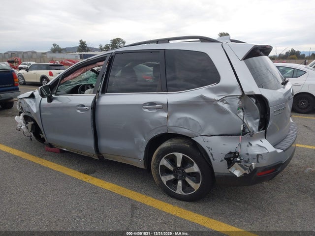 JF2SJARC1JH609790 Subaru Forester 2.5i Limited