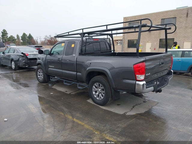 5TFSZ5AN8HX056504 Toyota Tacoma Sr5 V6