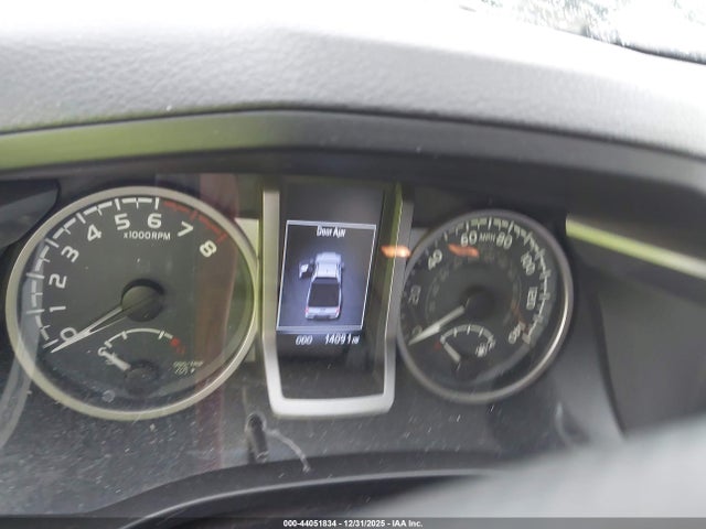 5TFSZ5AN8HX056504 Toyota Tacoma Sr5 V6