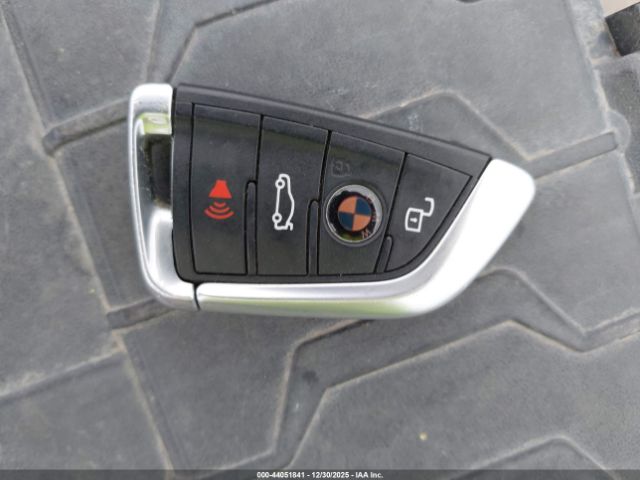 2020 BMW 3 SERIES WBA5U7C03LFH50749 Photo 10