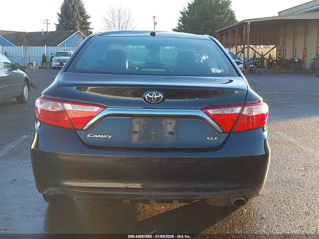 4T1BF1FK7FU930464 Toyota CAMRY XLE