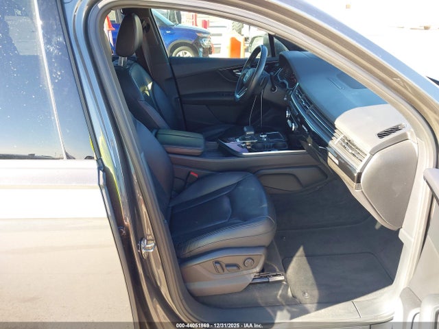 2018 AUDI Q7 WA1VAAF77JD041145 Photo 4