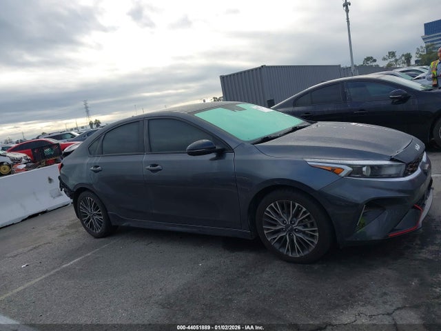 3KPF54AD5PE616038 KIA Forte Gt-line