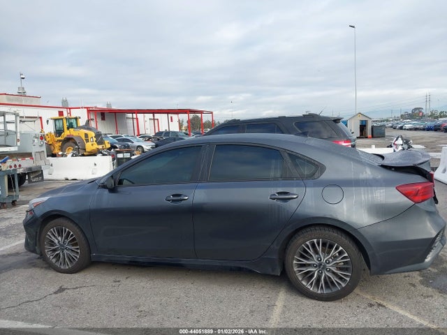 3KPF54AD5PE616038 KIA Forte Gt-line