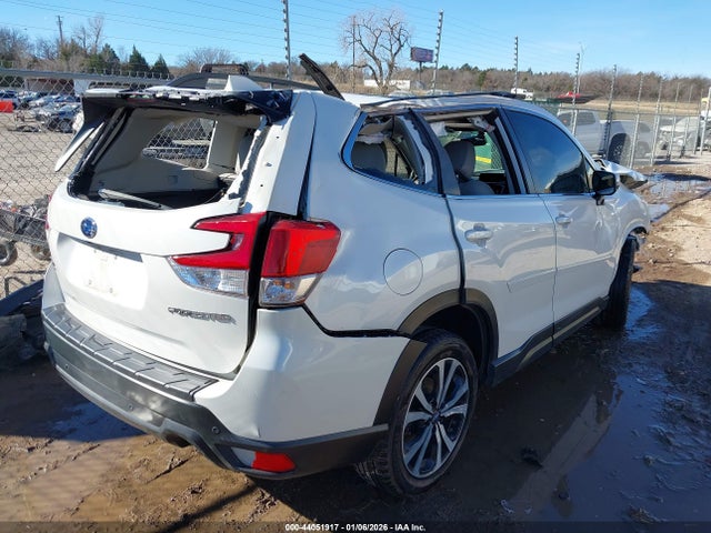 44051917 :رقم المزاد ، JF2SKAUC8MH416660 vin ، 2021 Subaru Forester Limited مزاد بيع