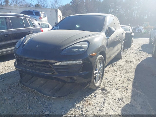 2011 PORSCHE CAYENNE WP1AB2A21BLA44986 Photo 1