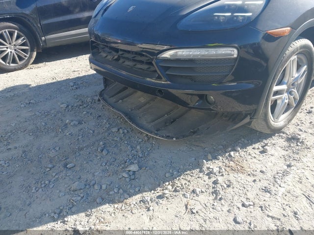 2011 PORSCHE CAYENNE WP1AB2A21BLA44986 Photo 5