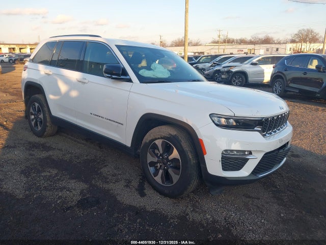 44051930 :رقم المزاد ، 1C4RJYB68P8774058 vin ، 2023 Jeep Grand Cherokee 4xe مزاد بيع