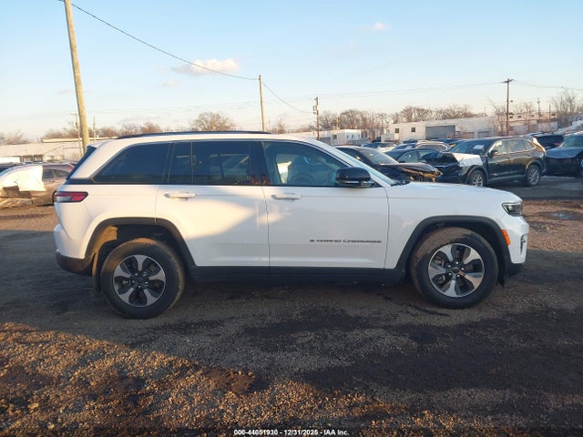 Aukcja sprzedaży 2023 Jeep Grand Cherokee 4xe, vin: 1C4RJYB68P8774058, numer aukcji: 44051930